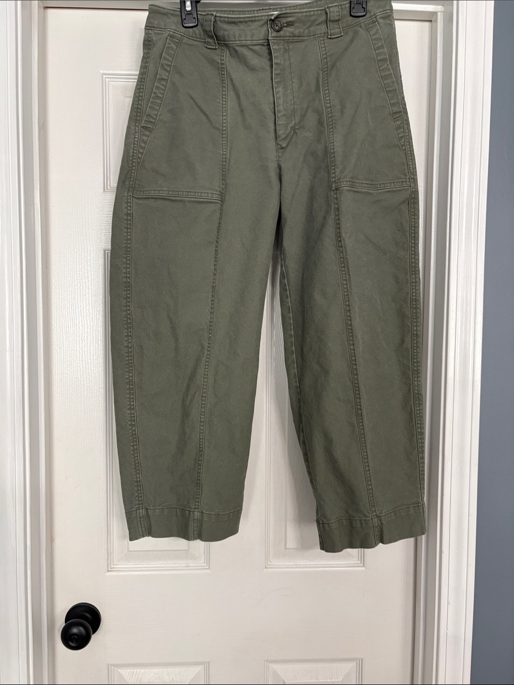 Old Navy Olive Barrel Women's Pants
